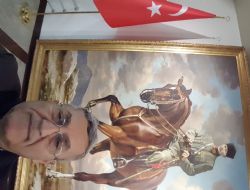Atatürkü Saygıyla Anıyoruz.